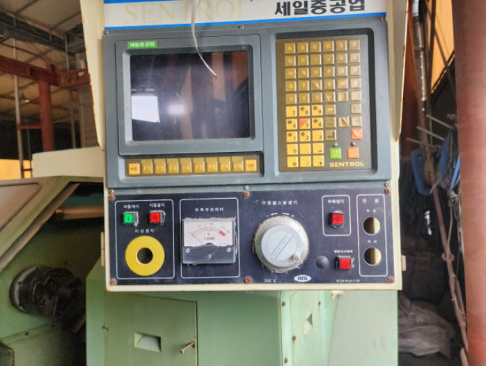 통일중공업 CNC선반 TNL-35